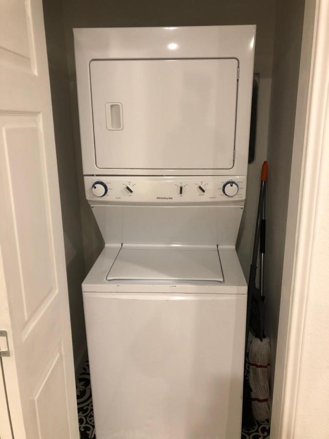 Downtown View Cozy 2Br1Ba Home Sleeps 8 San Antonio Luaran gambar
